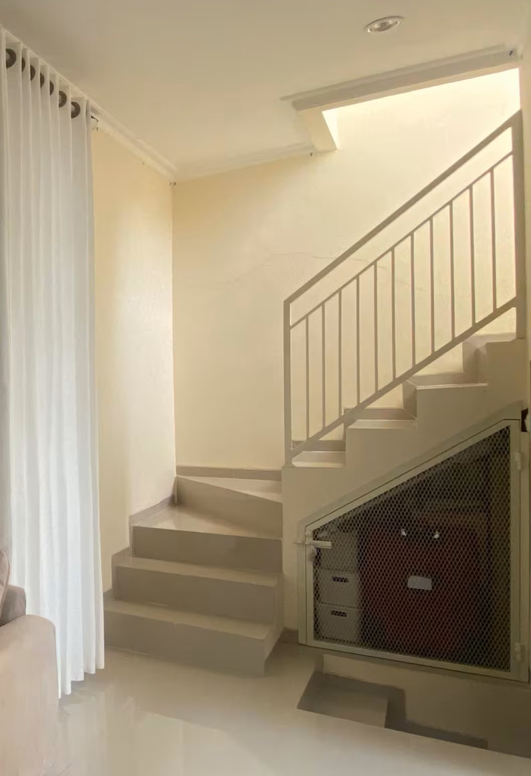 Foto lainnya — stairs