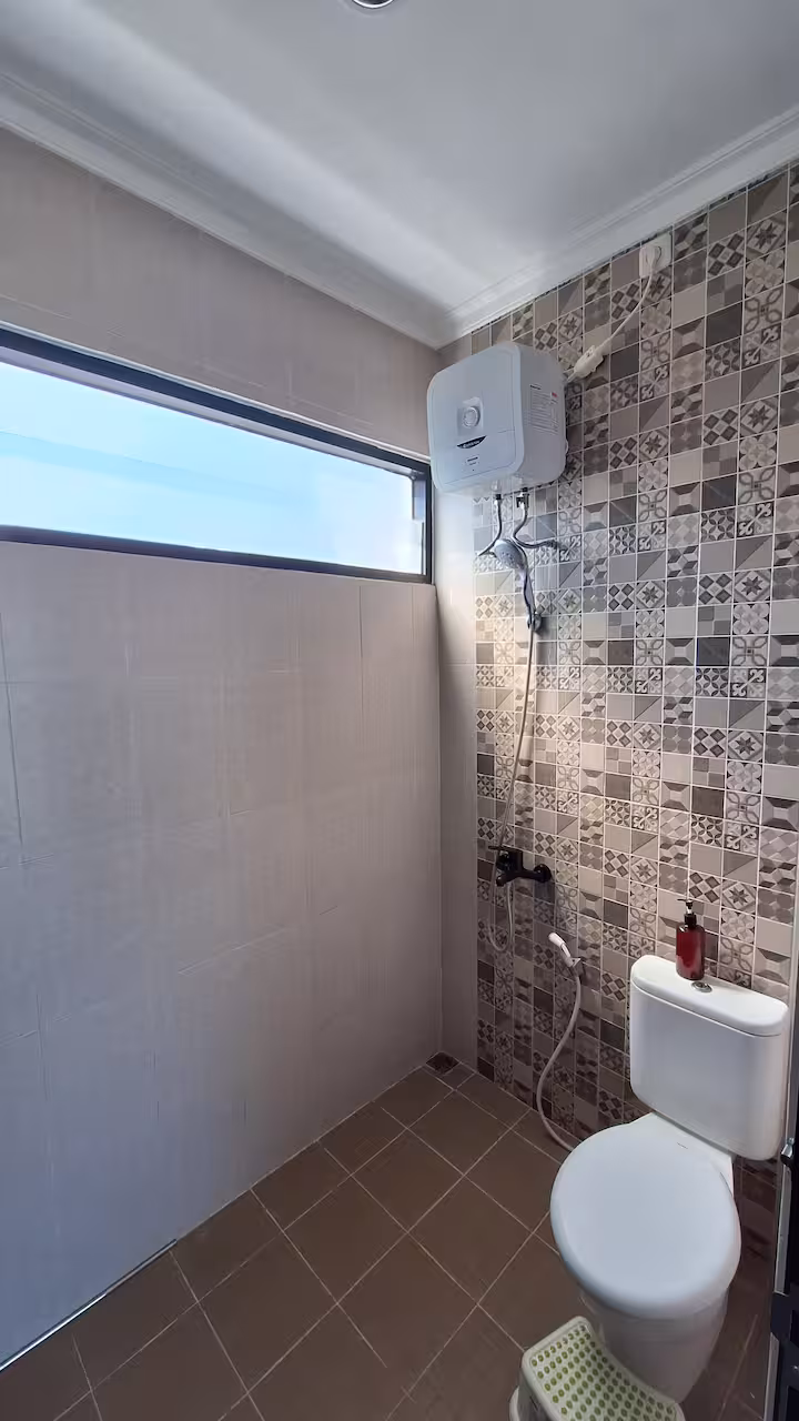 Kamar mandi 1 2